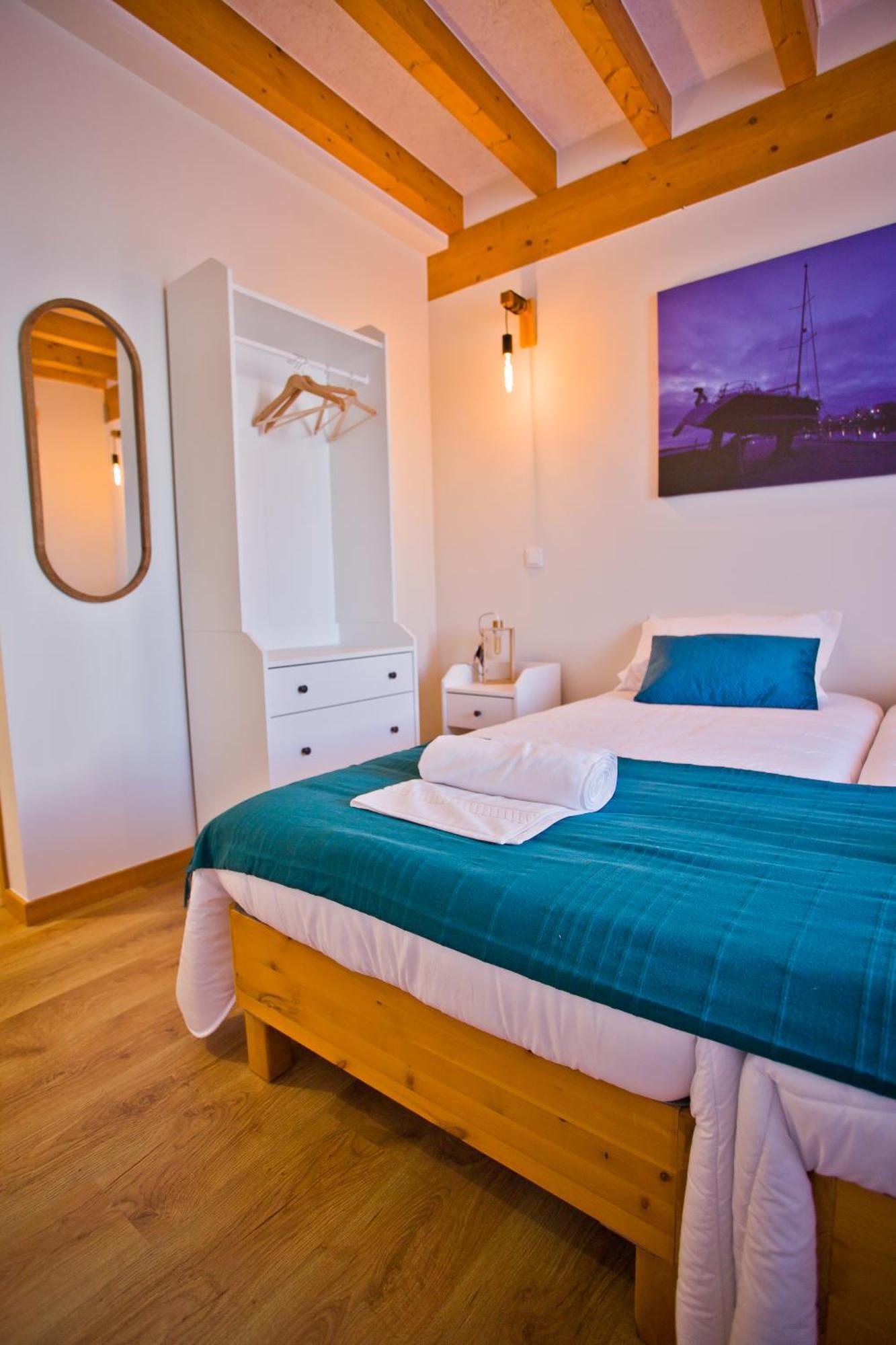 Guest House 10 De Agosto 피게이라다포즈 외부 사진